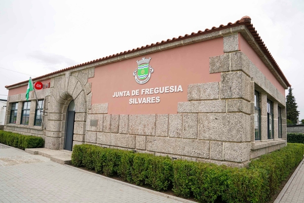 Junta de Freguesia na antiga escola do Casquinho. Créditos: CM Guimarães